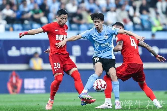中超-朱鹏宇破门制胜 大连英博战胜梅州客家 中超-朱鹏宇破门制胜 大连英博战胜梅州客家